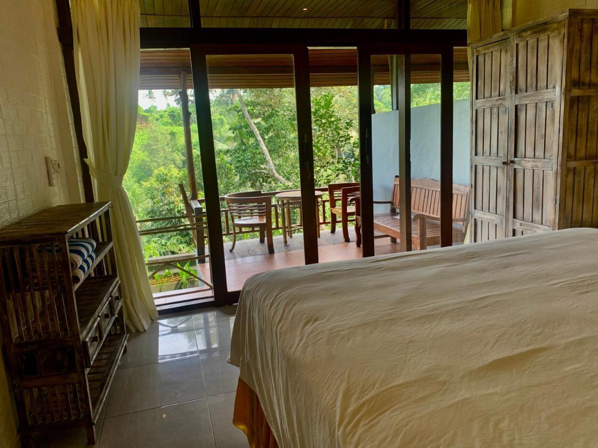 Villa D'tepi House Ubud
